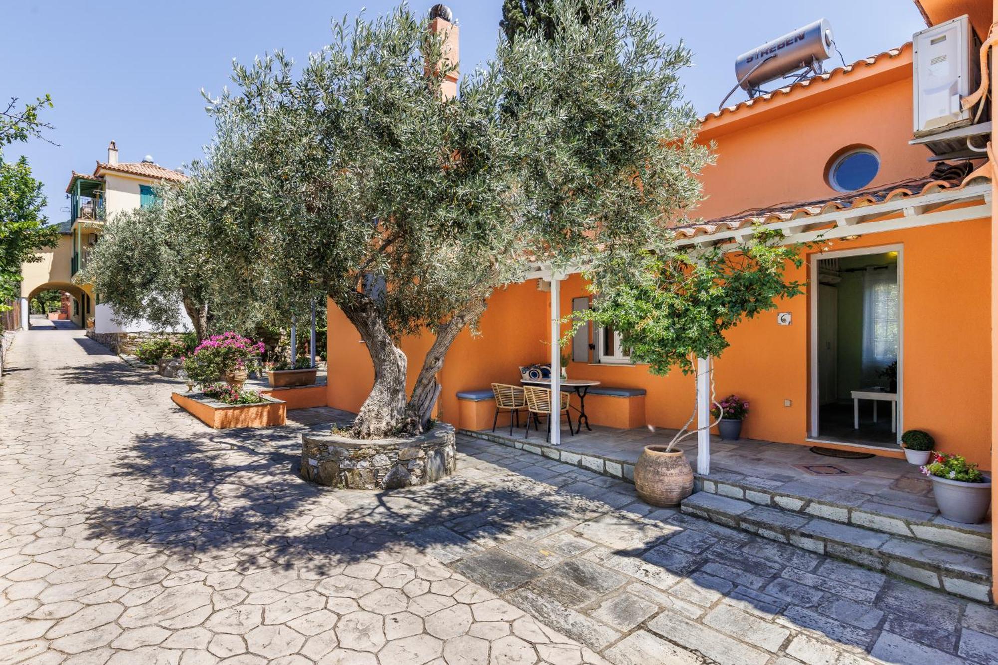Aretousa Studios & Apartments Skopelos Buitenkant foto